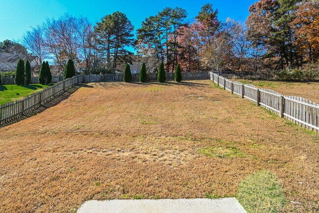 Building Photo - 3011 Saphire Ln