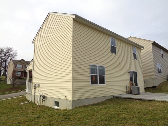 Building Photo - 3490 Hader Ave 4BR/2.5BA (Cincinnati)