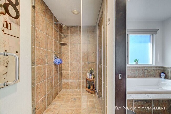 Building Photo - 11441 Allerton Park Dr