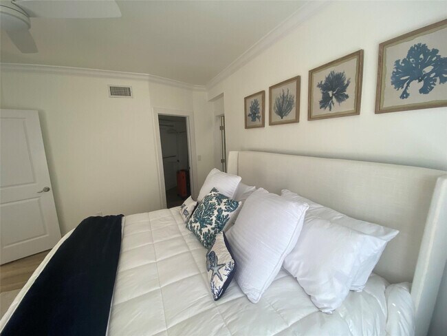 Building Photo - 2286 Anchorage Ln