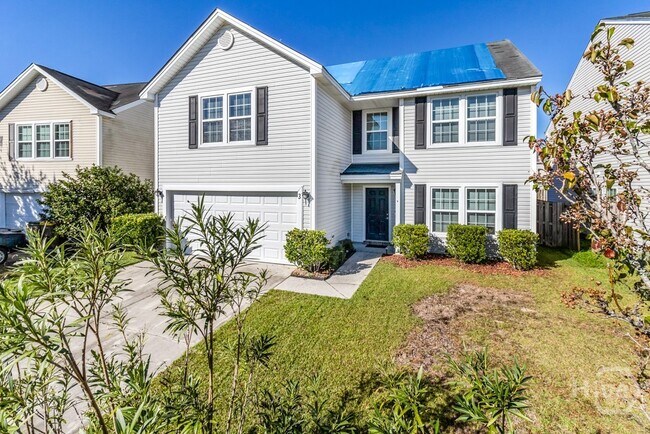 Building Photo - 3 Blackberry Ln