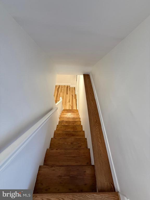 Building Photo - 3405 Carpenter St SE