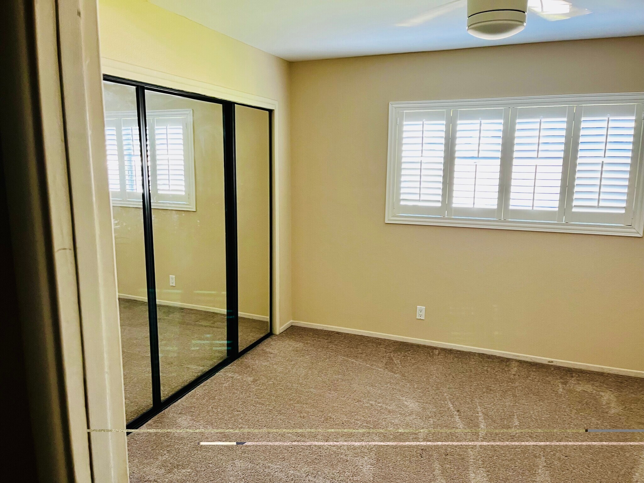 Upstairs bedroom - 1731 Harriman Ln