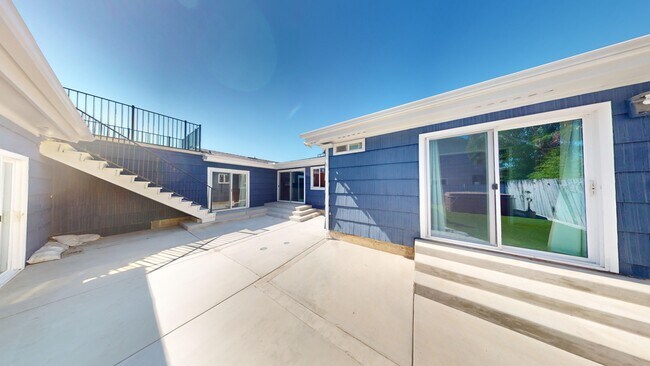 Building Photo - 6145 Mary Ln Dr