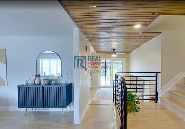 Building Photo - 7361 S Quince St