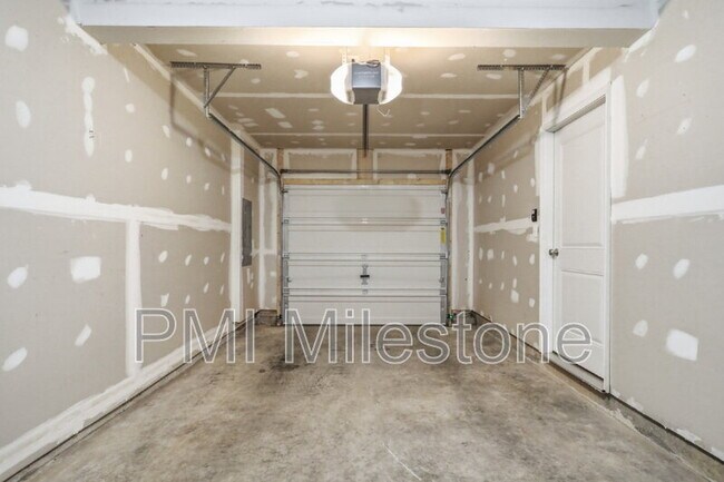 Building Photo - 141 Perdiz Rd