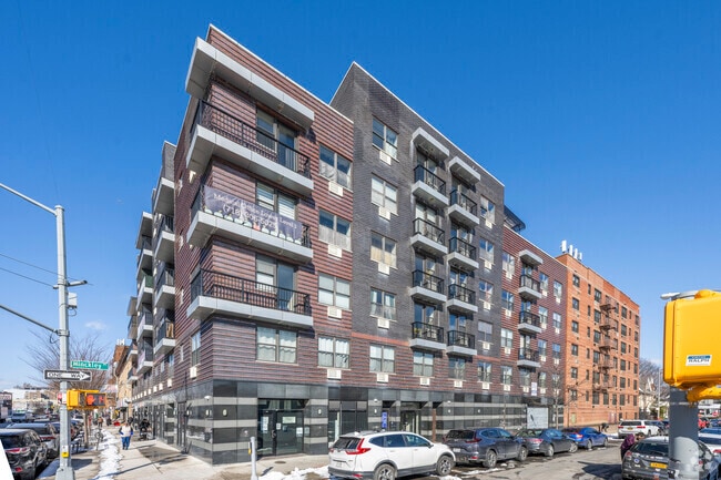 Building Photo - 527 Coney