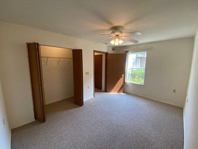 Interior Photo - Birch Street Apartments