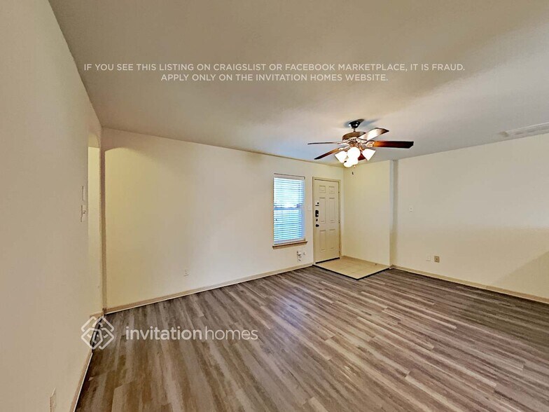 Building Photo - 1042 Bahia Vista Dr