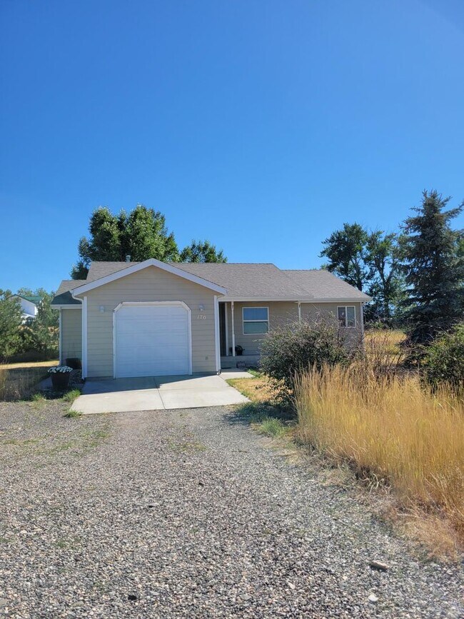 Building Photo - 170 Latigo Dr