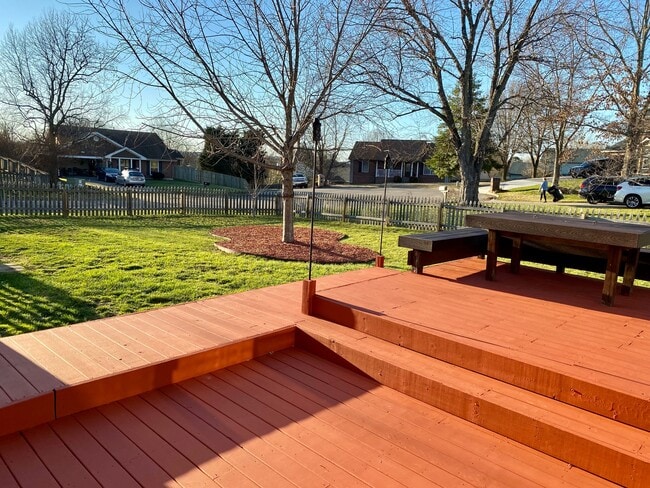 Building Photo - 8705 Mill Run Dr