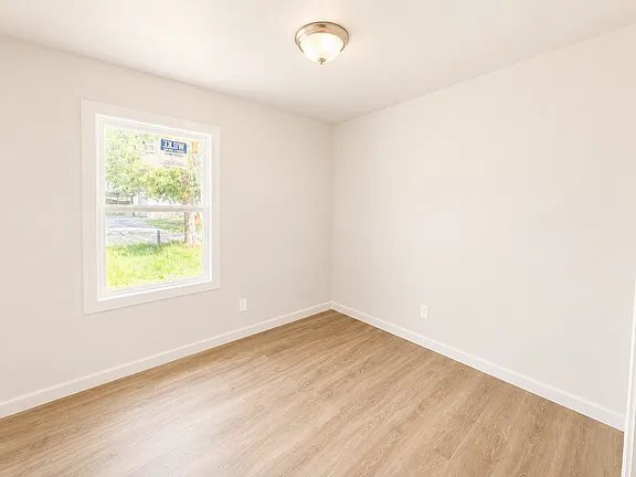 Building Photo - 526 St Leo Dr