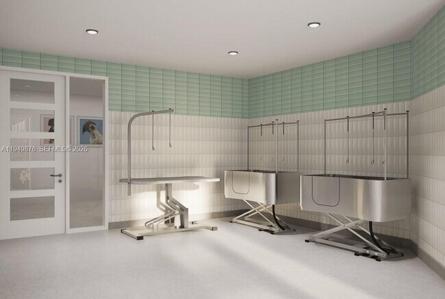 Building Photo - 3901 Coast View Pointe