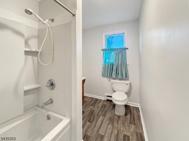 Building Photo - 964 NJ-173
