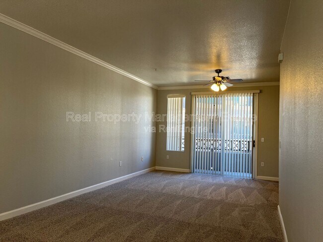 Building Photo - 4455 E Paradise Vlg Pkwy S