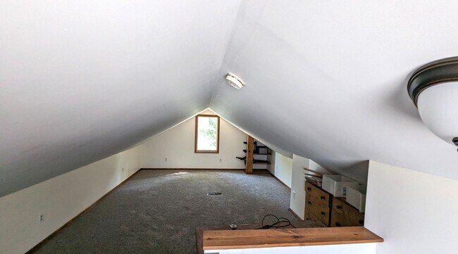 Building Photo - 1383 Montague Ave