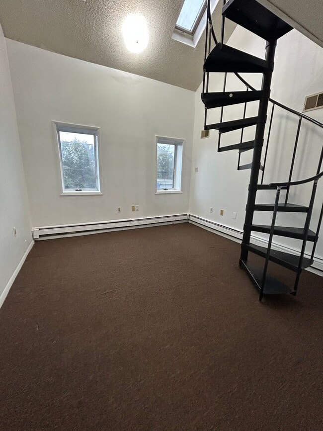 Building Photo - 163 Kirkbride Ave