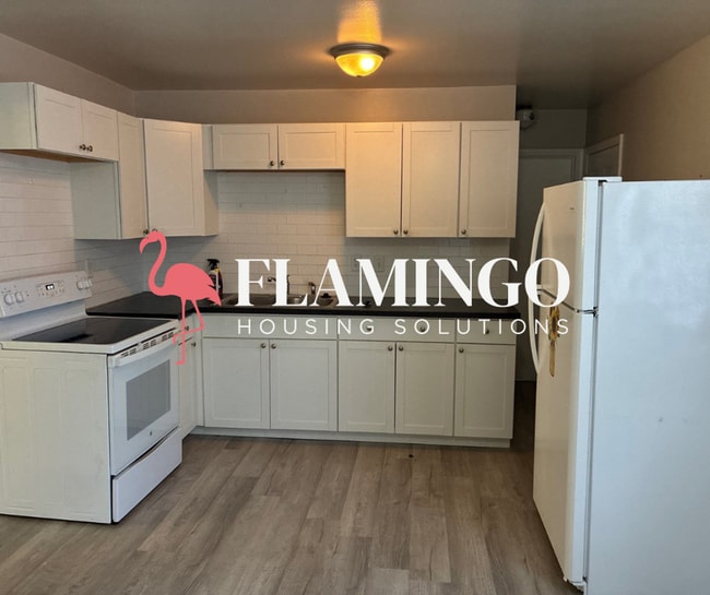 Building Photo - 1196 Bellbrook Ave