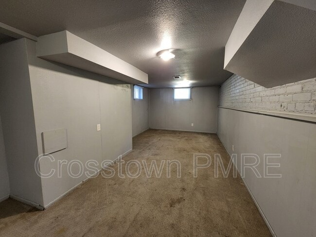 Building Photo - 1718 8th Ave