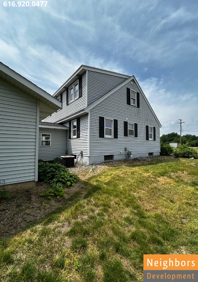 Building Photo - 7150 Clyde Park Ave SW