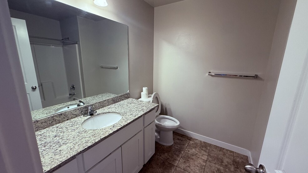 Building Photo - 298 Cordoba Dr
