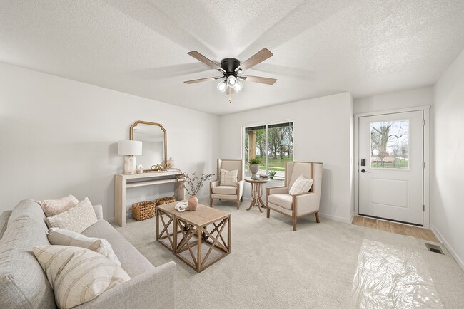 Building Photo - NEW CONSTRUCTION!! 3 Bedroom, 2.5 Bathroom Home in Knoxville!