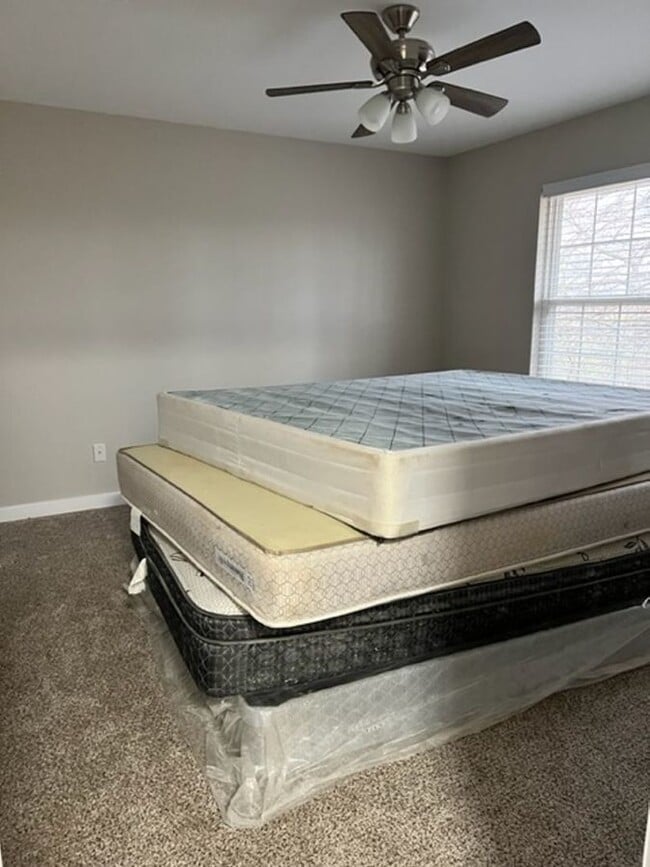 Building Photo - 1805 Dainesway Dr