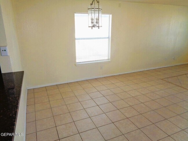 Building Photo - 12348 Tierra Humeda Dr