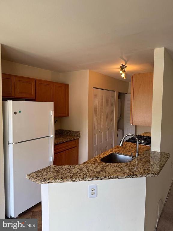 Building Photo - 4332 Bayberry Ct