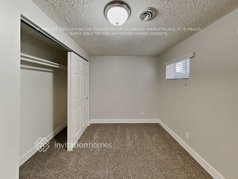 Building Photo - 19857 E Cornell Ave