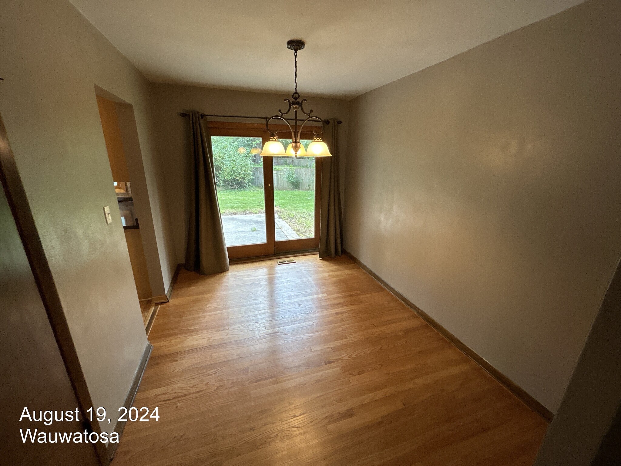 Building Photo - 9431 W Marion St