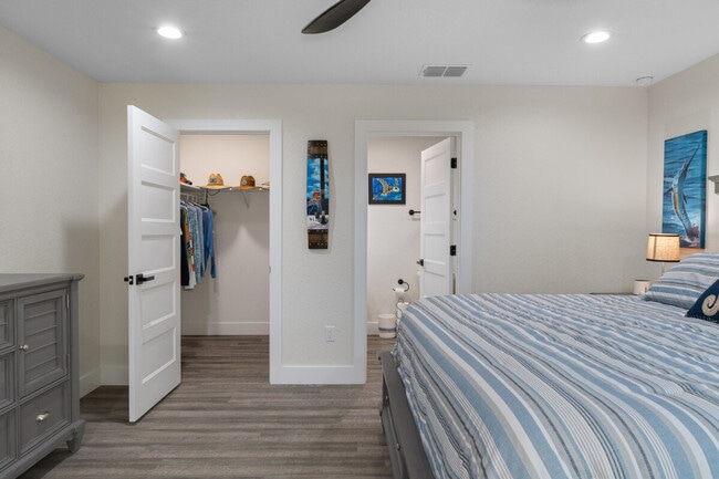 Building Photo - 10358 W Hein Trl