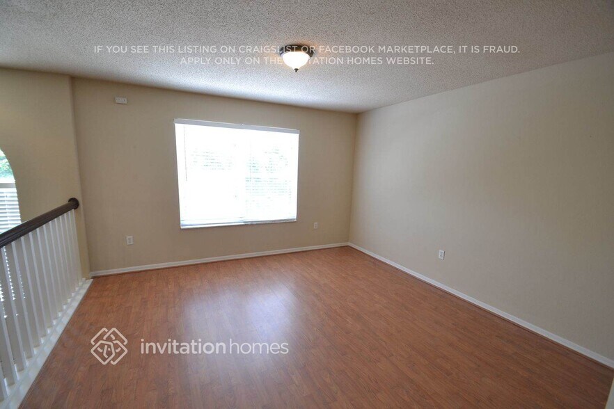 Building Photo - 749 Jessanda Cir