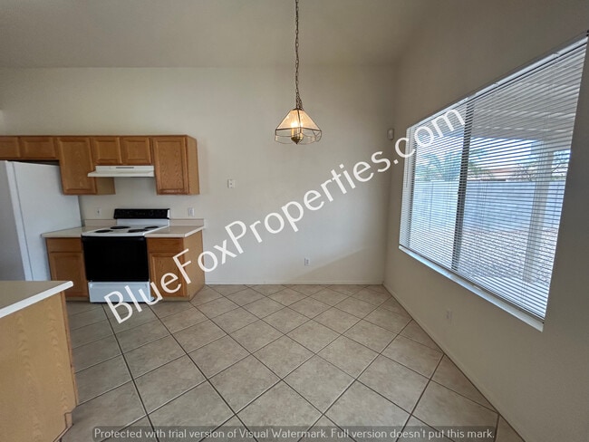 Building Photo - 9161 E Calle Arroyo Rapido
