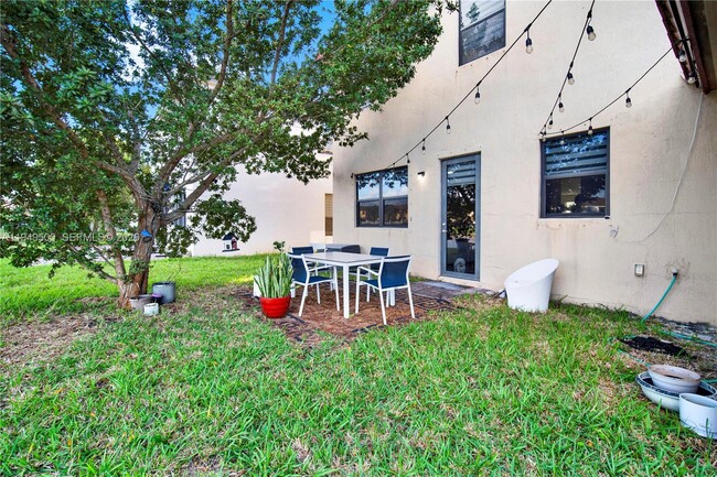 Building Photo - 9411 W 35th Ave