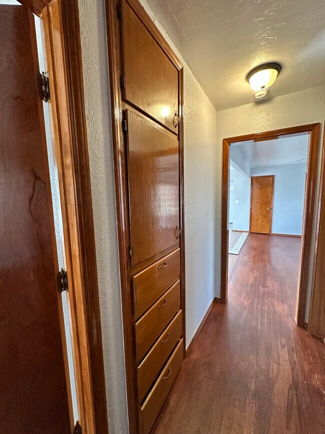 Building Photo - 2638 SW 60th St