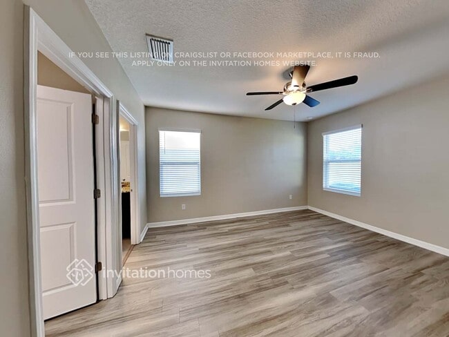 Building Photo - 36178 Jenny Lynne Cir