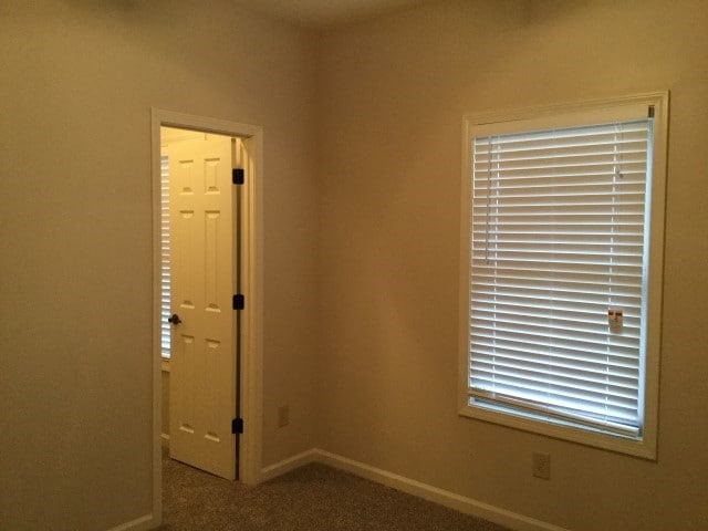 Building Photo - 103 High Ridge Dr S