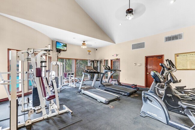 Building Photo - $500 Move In Special - Studio in the Venetian Community in UTC w/ Parking Included!