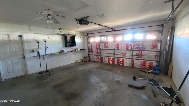 Building Photo - 428 Sandpiper Ct