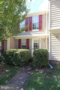 Building Photo - 1544 Woodcrest Dr