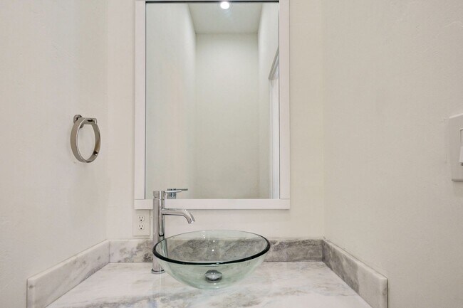 Building Photo - New construction, 4 story home with 3 beds...