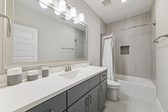 Building Photo - 6609 Basal Woods Way