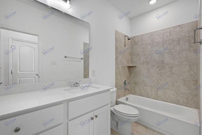 Building Photo - 239 Golden Run Dr