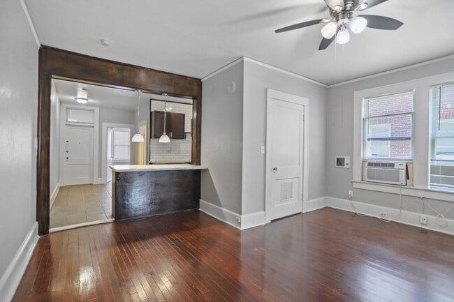 Building Photo - 3717 Audubon Pl