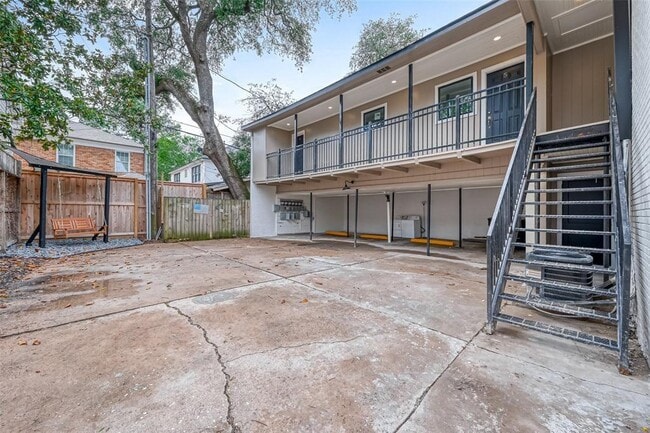 Building Photo - 1747 Wroxton Ct