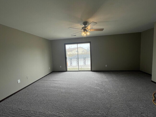 Primary Photo - 7630 W Dean Rd