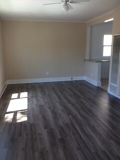 Building Photo - 214 N Catalina Ave