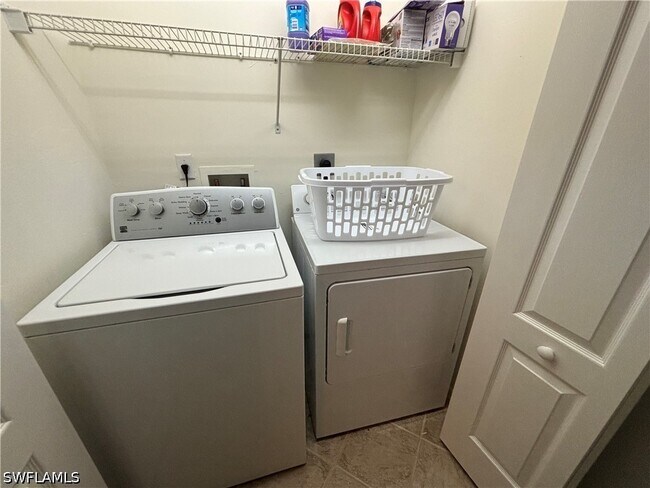 Building Photo - 2740 Cypress Trace Cir