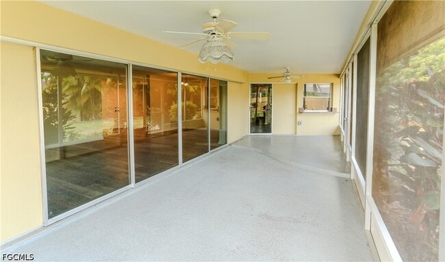 Building Photo - 5654 Eichen Cir